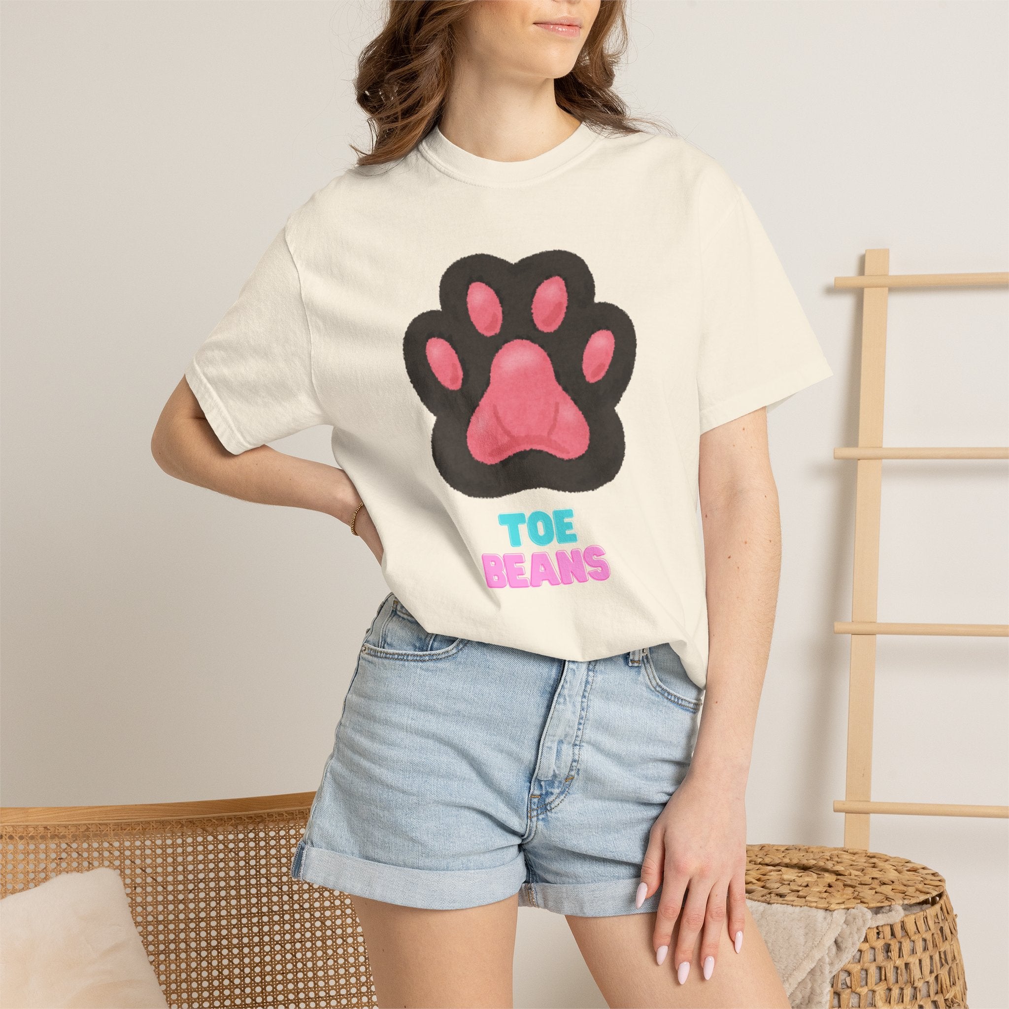 Toe Beans Paw T-Shirt — Cute Paw Print Tee with "TOE BEANS" Text