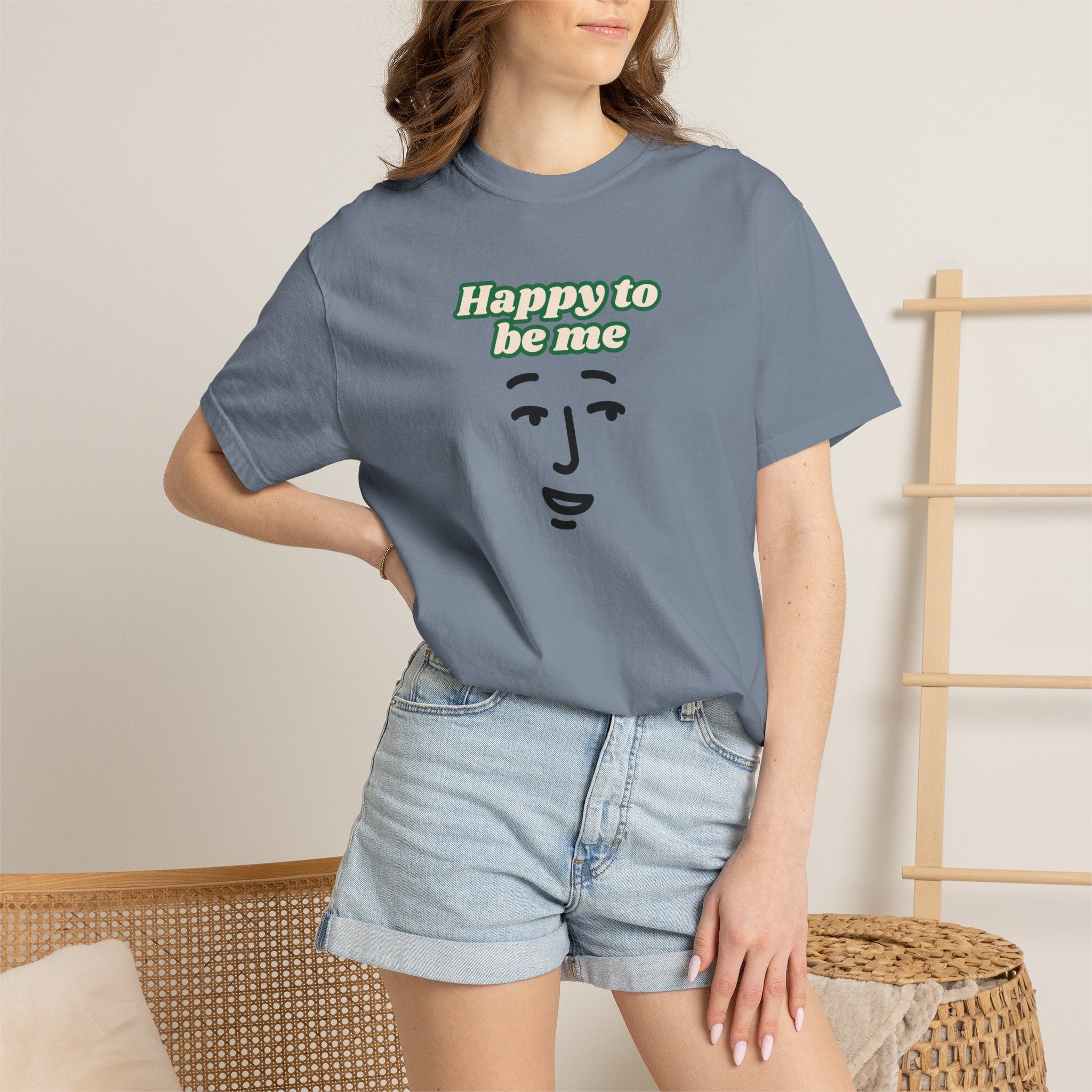 Happy to Be Me Face Graphic T-Shirt | Positive Slogan Tee